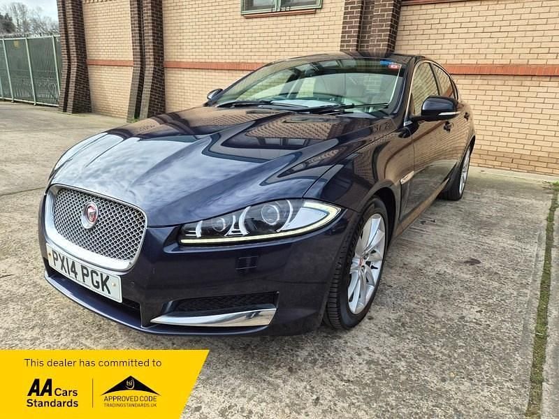 Used Jaguar XF Premium Luxury 200 HP (147 kW) 2014 Blue Sedan