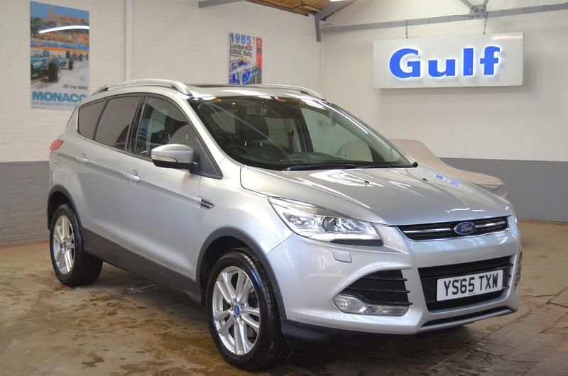 Silver Used 2015 Ford Kuga Titanium X SUV | £5,750 (Fair price) - Image 1/4