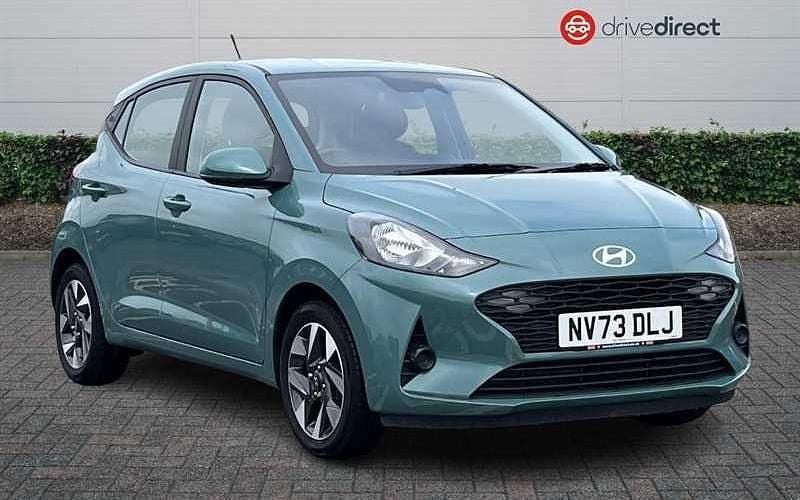 Green Used 2024 Hyundai i10 Advanced Hatchback | £14,000 (Fair price) - Image 1/4