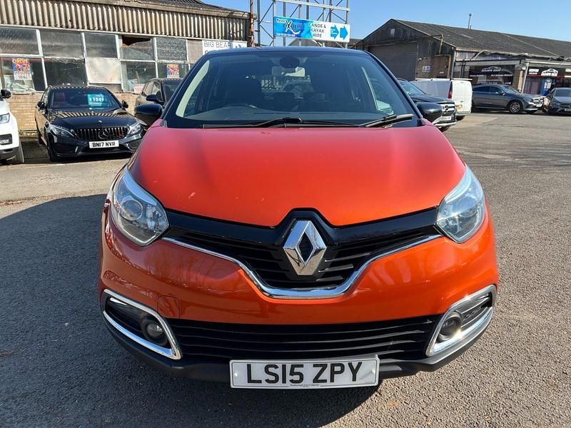 Używany Renault Captur Dynamique 90 KM (66 kW) 2015 Pomarańczowy SUV