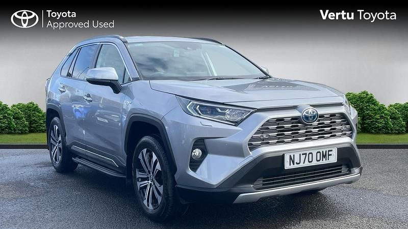 Used Toyota RAV4 197 HP (144 kW) 2020 SUV