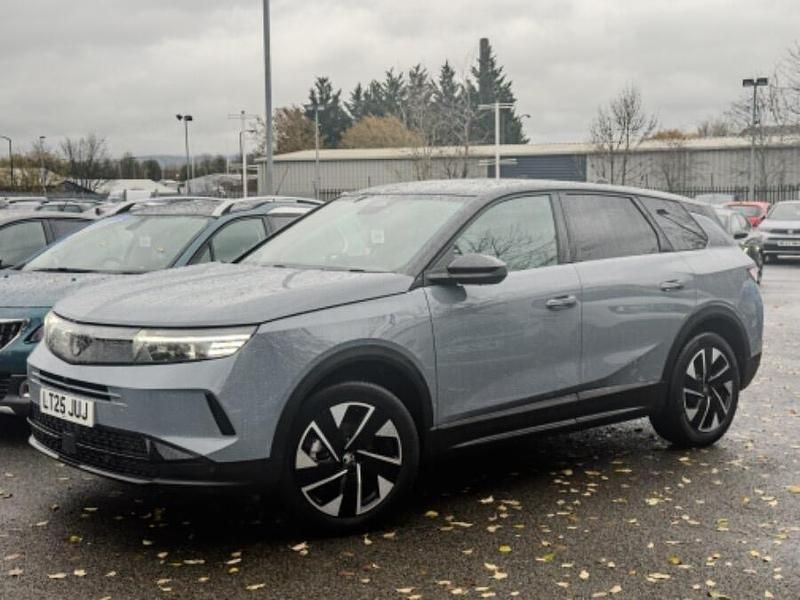 Grey Used 2025 Vauxhall Grandland X S SUV | £26,901 (Good price) - Image 1/4