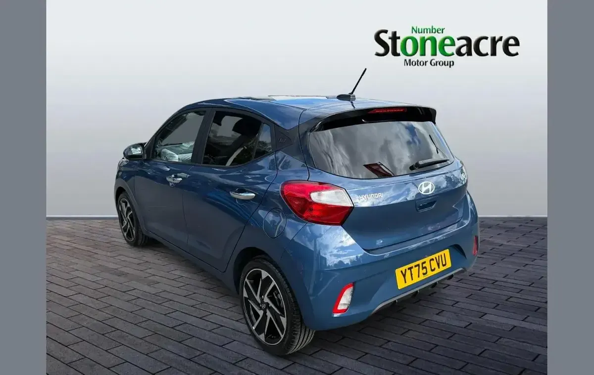 New Hyundai i10 Premium 79 HP (58 kW) 2025 Blue Hatchback