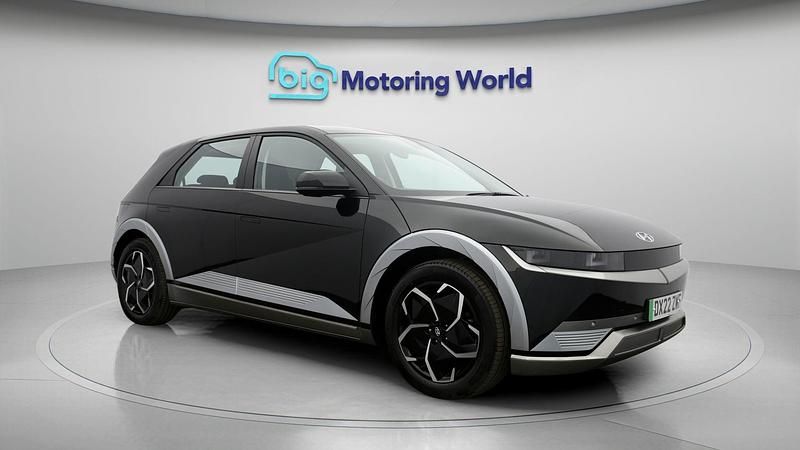 Black Used 2022 Hyundai Ioniq 5 Premium SUV | £20,500 (Good price) - Image 1/4