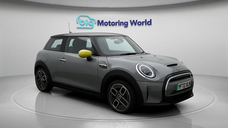 Grey Used 2022 Mini Cooper S Hatch Hatchback | £13,567 (Super price) - Image 1/4