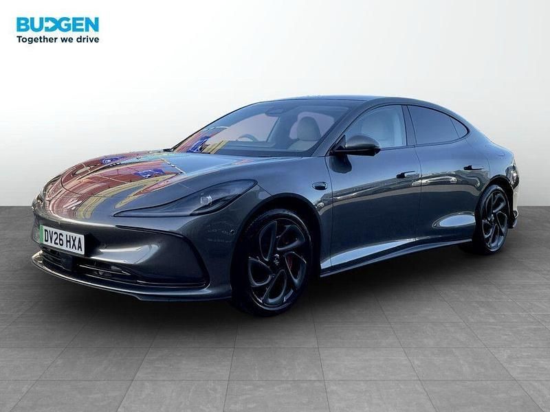 New MG IM5 Performance 553 kW (752 HP) 2026 Silver Hatchback