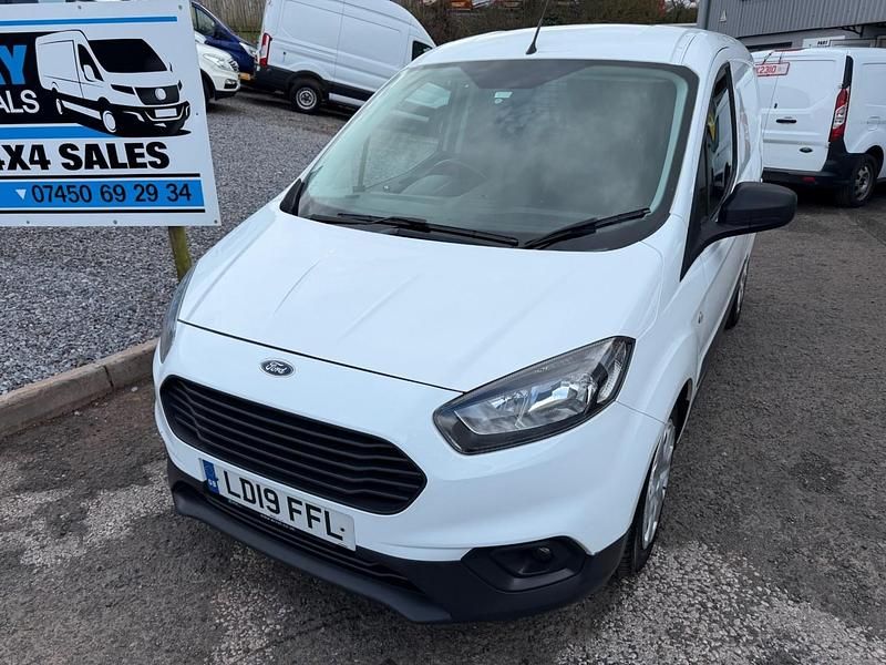 Used Ford Transit Trend 2019 White Van