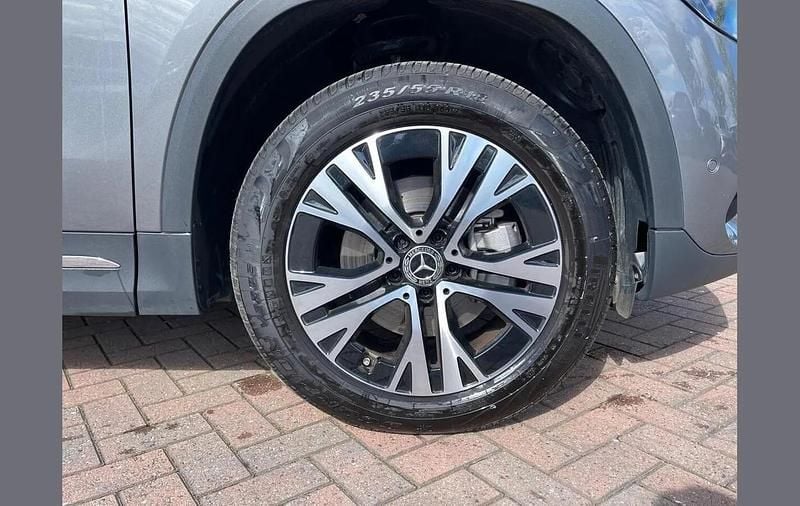 Used Mercedes GLA200 Executive 150 HP (110 kW) 2025 Grey SUV