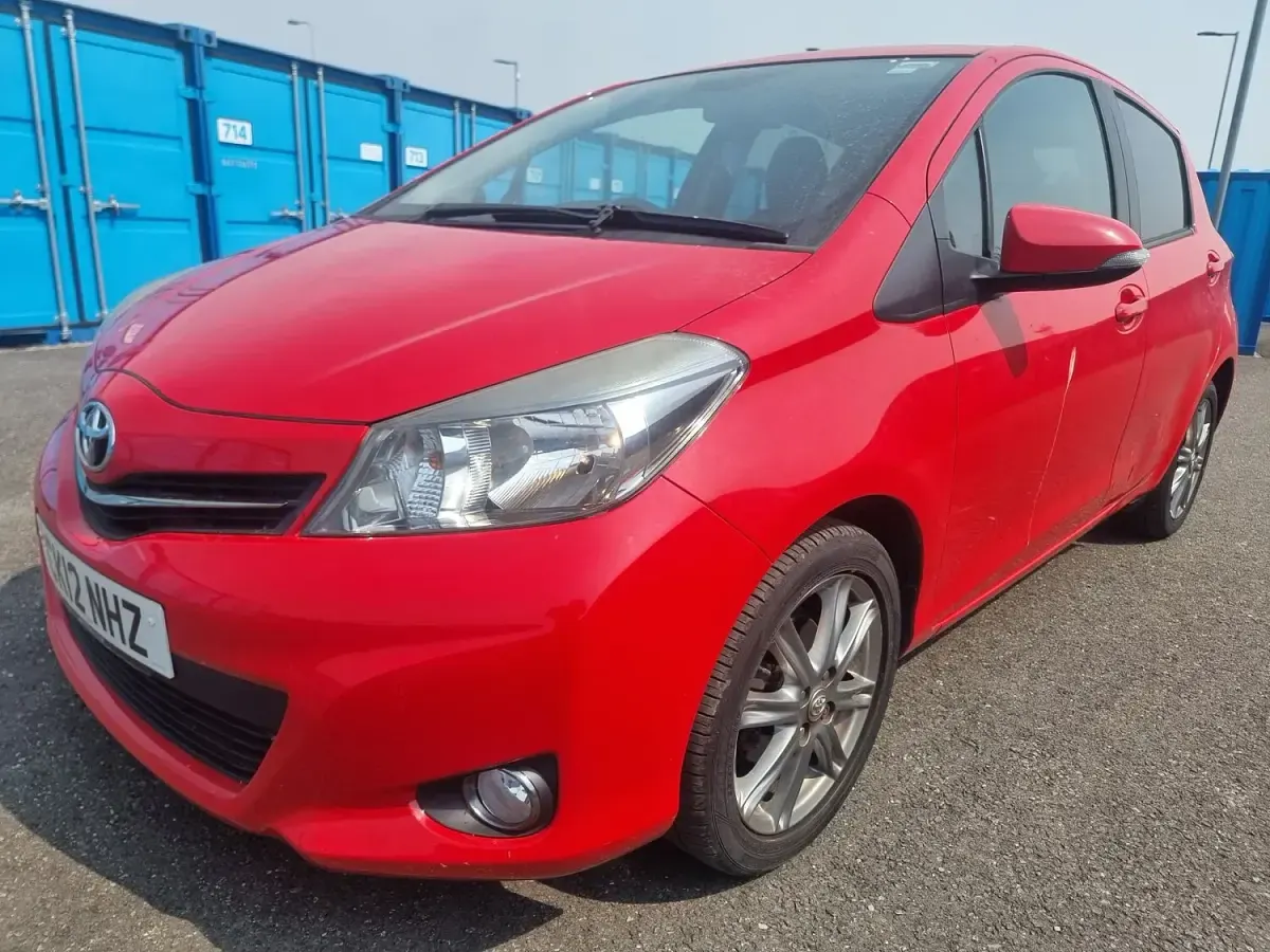 Used Toyota Yaris SR 2012 Red Hatchback