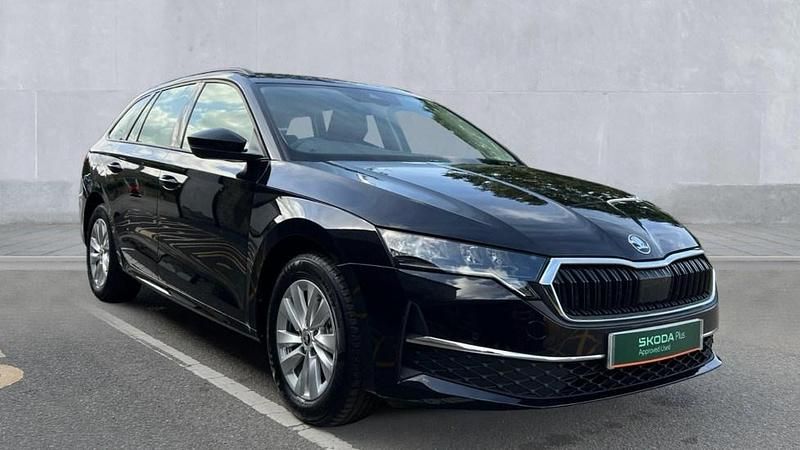 Black Used 2024 Skoda Octavia SE Technology Estate | £23,390 (Fair price) - Image 1/4