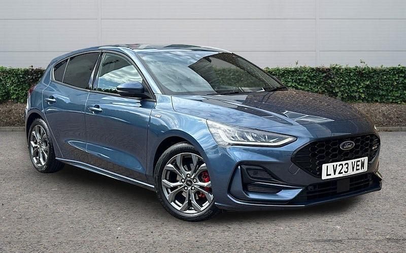 Używany Ford Focus ST-Line 120 KM (88 kW) 2022 Hatchback