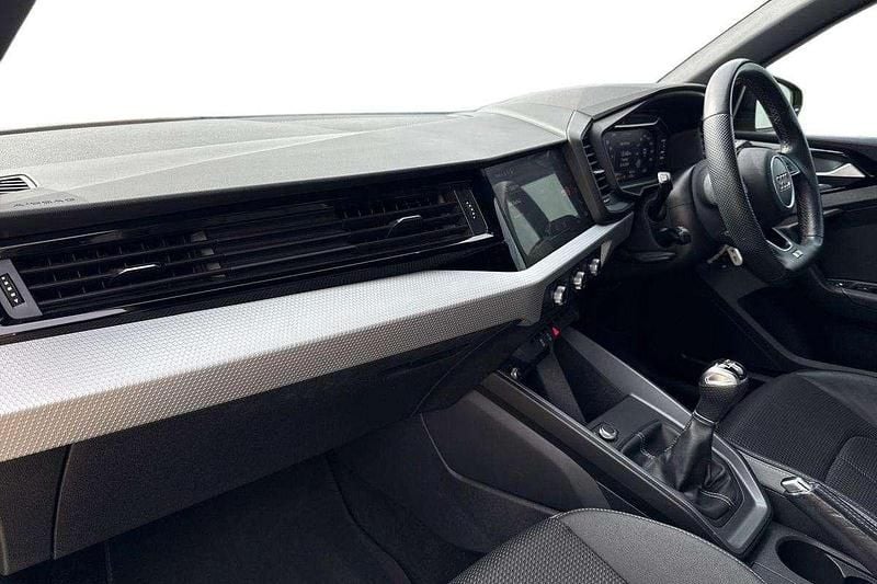 Used Audi A1 Black Edition 94 HP (69 kW) 2023 Yellow Hatchback