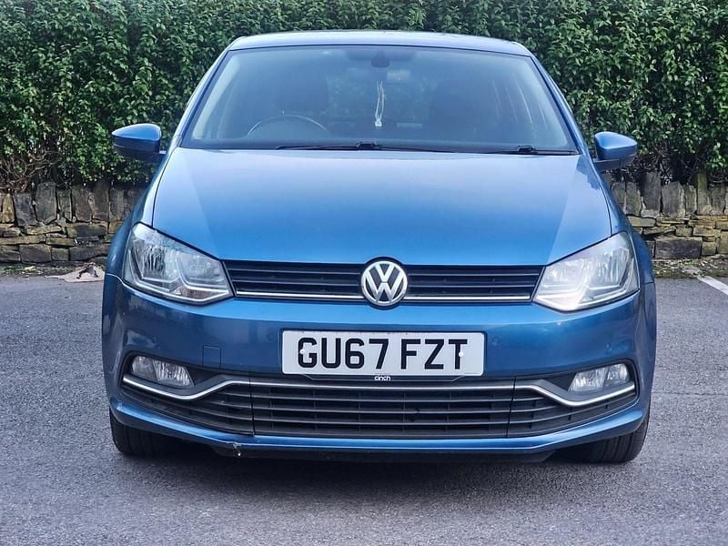 Used VW Polo Edition 75 HP (55 kW) 2017 Blue Hatchback