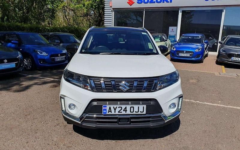 Second-hand Suzuki Vitara SZ-T 116 CP (85 kW) 2024 Alb SUV