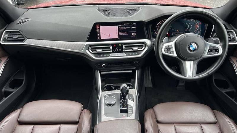 Used BMW 320 M Sport 184 HP (135 kW) 2021 Orange Sedan