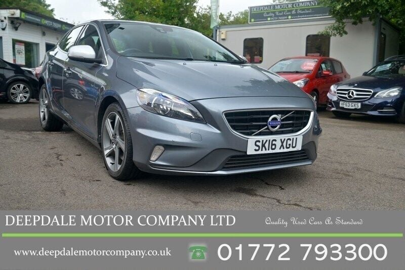 Grey Used 2016 Volvo V40 R-Design Estate | £7,290 (Good price) - Image 1/4