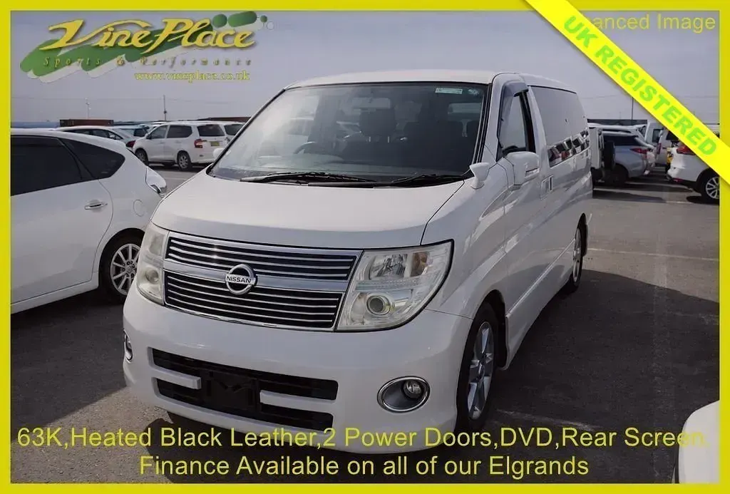 Used Nissan Elgrand 2008 White MPV