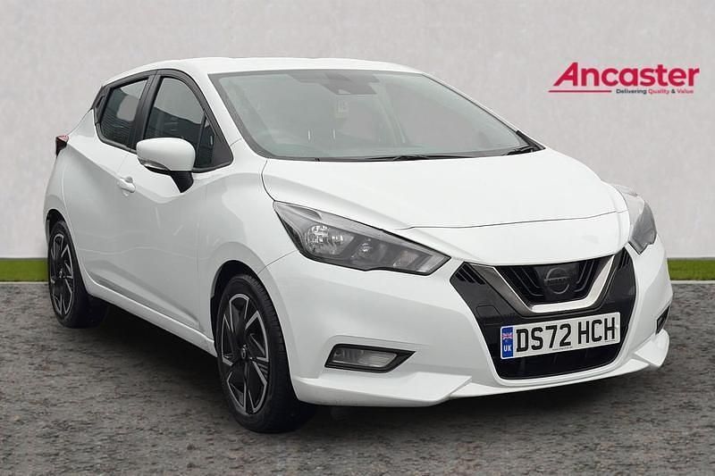 Used Nissan Micra Acenta 91 HP (66 kW) 2022 White Hatchback