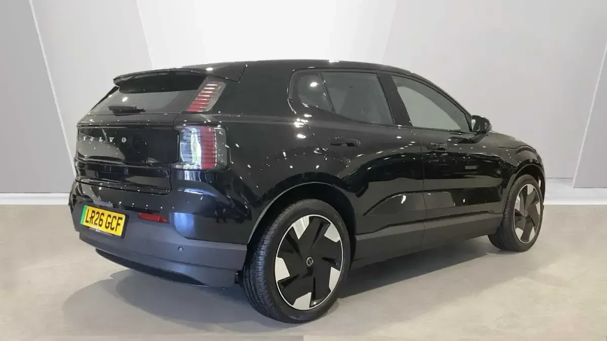 New Volvo EX30 Core 200 kW (272 HP) 2026 Black SUV