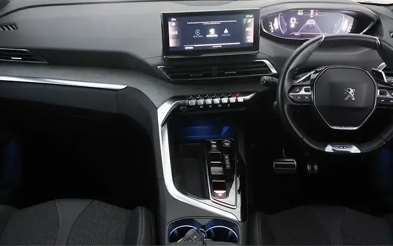 Used Peugeot 5008 GT 131 HP (96 kW) 2023 Grey SUV