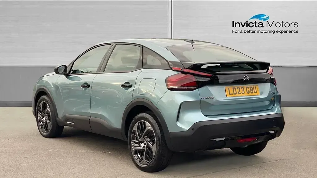 Używany Citroën C4 PureTech 101 KM (74 kW) 2023 Niebieski SUV