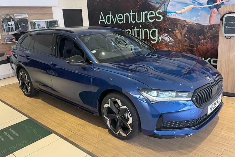 Blue New 2025 Skoda Superb SportLine Estate | £40,991 (A bit pricey) - Image 1/4