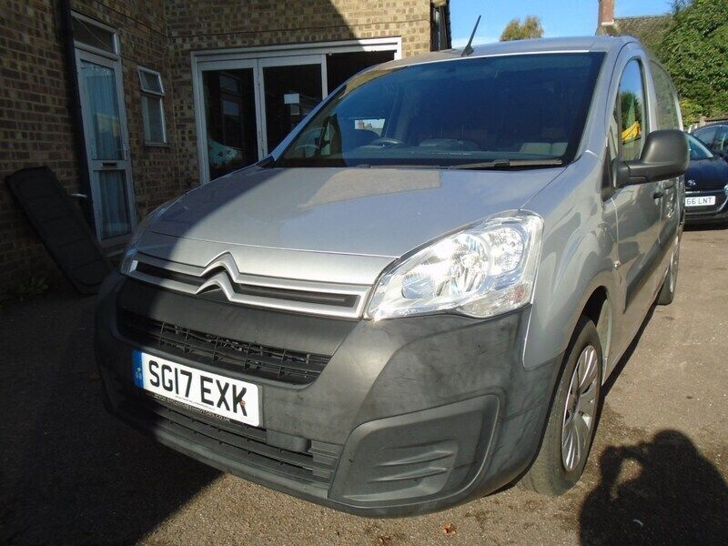 Silver Used 2017 Citroën Berlingo MPV | £6,595 - Image 1/4