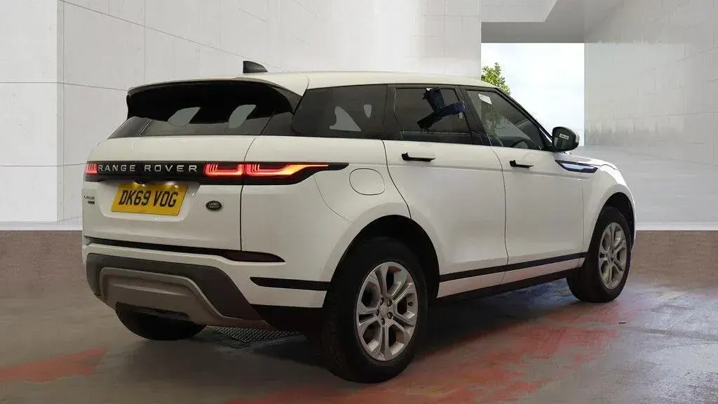 Used Land Rover Range Rover evoque S 2019 White SUV
