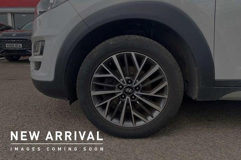 Used Hyundai Tucson Premium 2019 White SUV