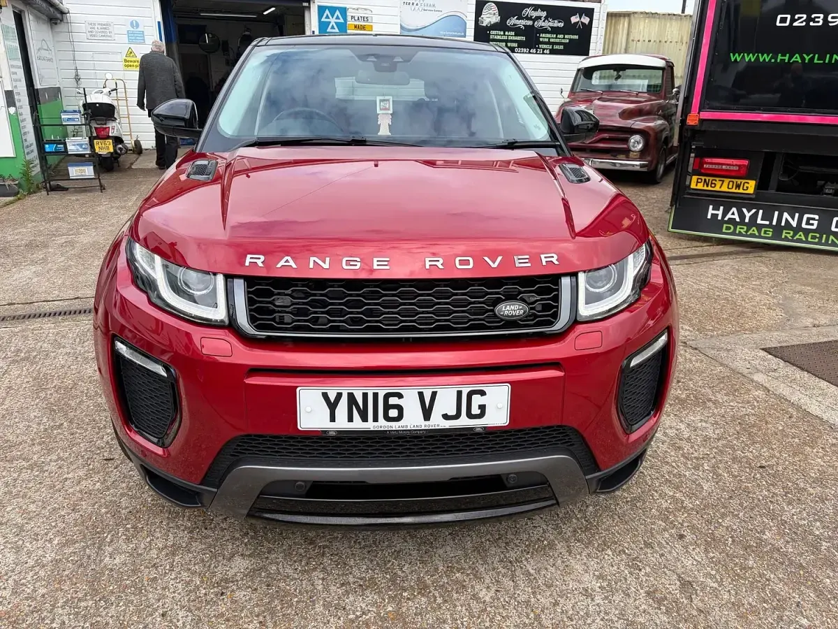 Used Land Rover Range Rover evoque HSE Dynamic 180 HP (132 kW) 2016 Red SUV