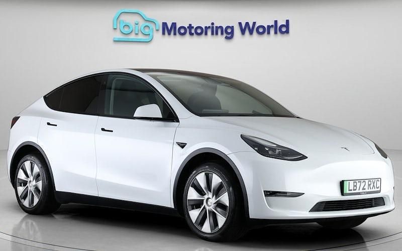 Used Tesla Model Y Long Range AWD 286 kW (389 HP) 2025 SUV