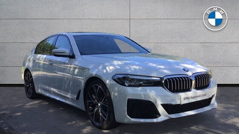 White Used 2022 BMW 520 M Sport Sedan | £29,777 (A bit pricey) - Image 1/4