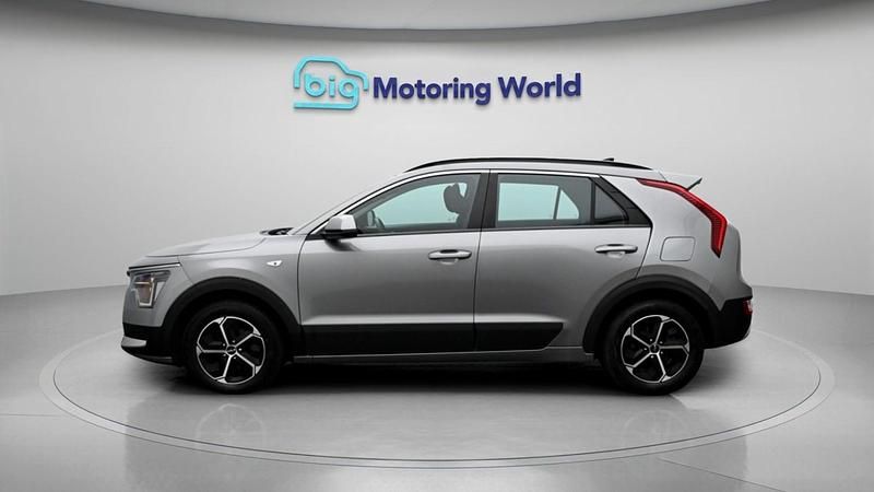 Used Kia Niro 141 HP (103 kW) 2022 Grey SUV