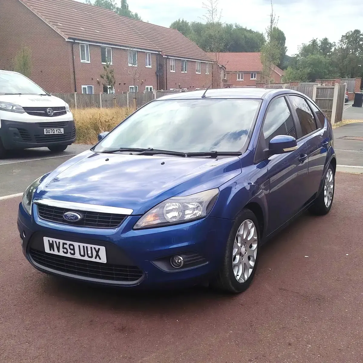 Used Ford Focus Zetec 2009 Blue Hatchback
