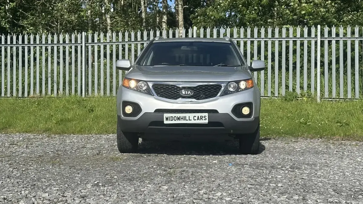 Used Kia Sorento 197 HP (144 kW) 2010 Silver SUV