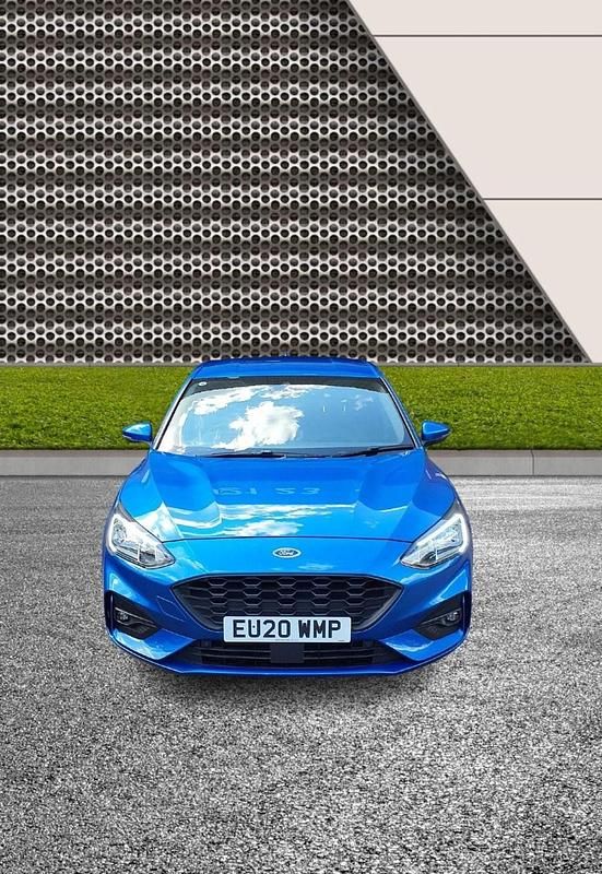 Second-hand Ford Focus ST-Line X 125 CP (91 kW) 2020 Albastru Hatchback