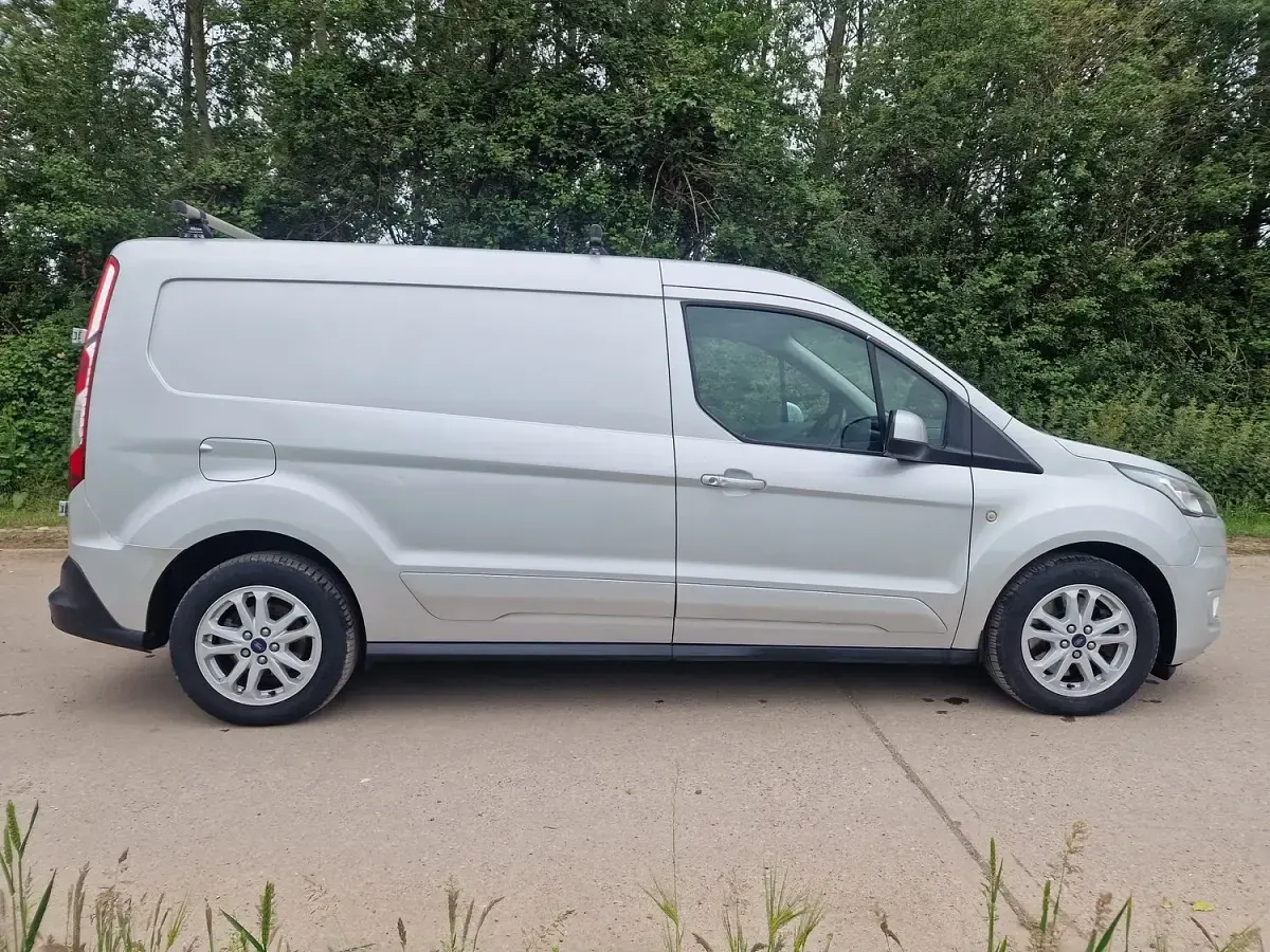 Used Ford Transit Connect Limited 120 HP (88 kW) 2019 Silver MPV