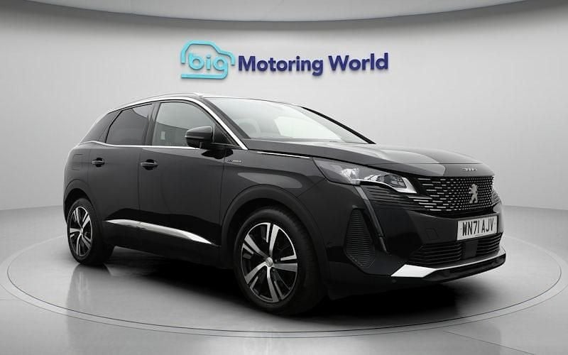 Second-hand Peugeot 3008 Premium 300 CP (220 kW) 2021 Negru SUV