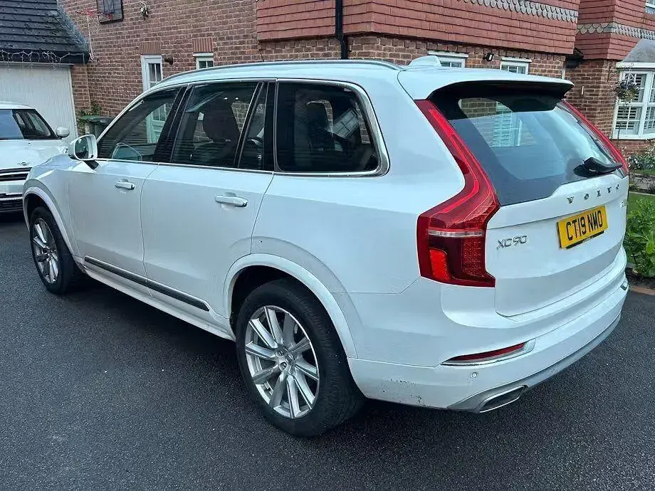 Used Volvo XC90 Inscription 235 HP (172 kW) 2019 White SUV