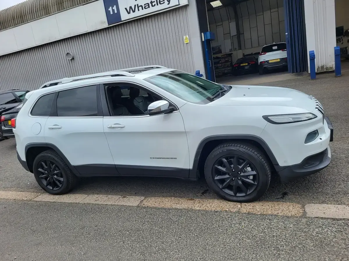 Used Jeep Cherokee Limited 2014 White SUV