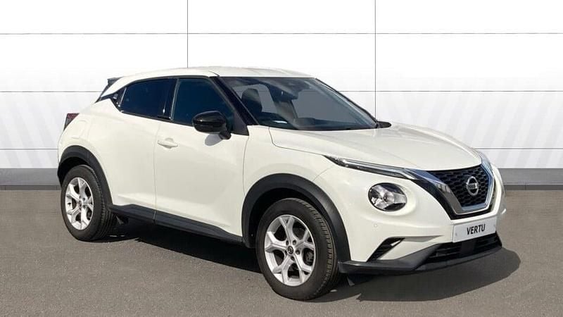 White Used 2021 Nissan Juke N-Connecta SUV | £12,607 - Image 1/3