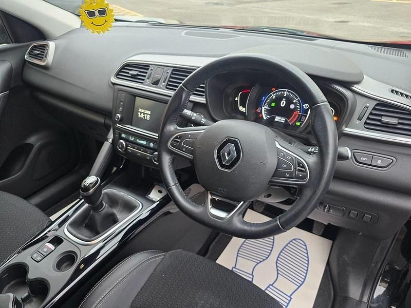 Used Renault Kadjar Dynamique 130 HP (95 kW) 2016 Black SUV