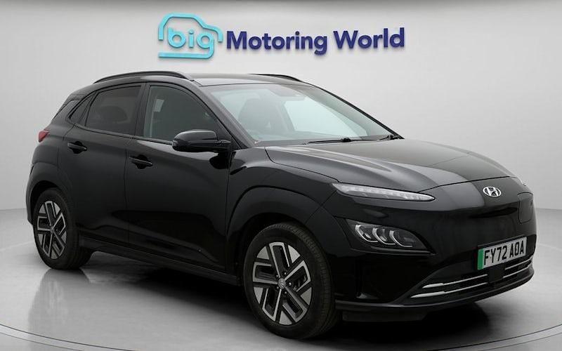 Used Hyundai Kona Premium 150 kW (204 HP) 2022 Black SUV