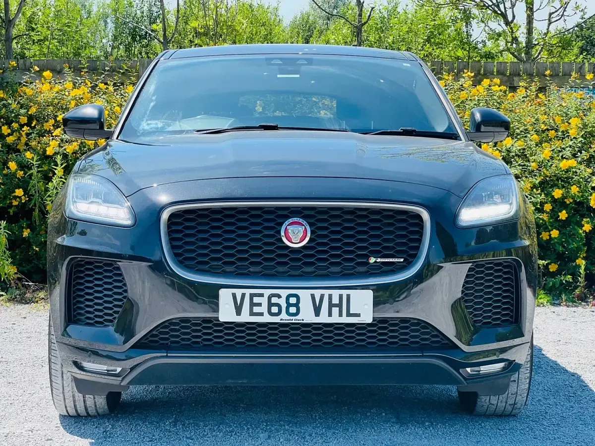 Used Jaguar E-Pace R-Dynamic 150 HP (110 kW) 2018 Black SUV