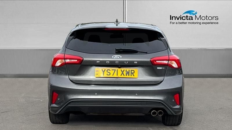 Used Ford Focus ST-Line X 155 HP (114 kW) 2022 Magnetic metallic Hatchback