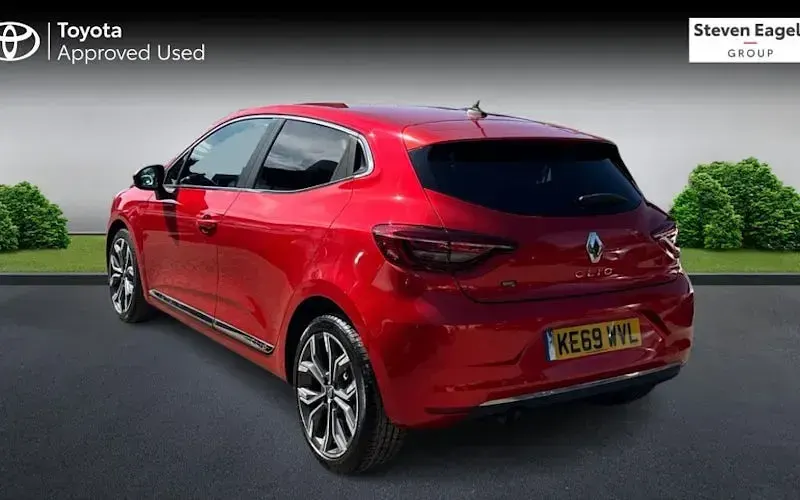 Used Renault Clio Version S 131 HP (96 kW) 2020 Red Hatchback