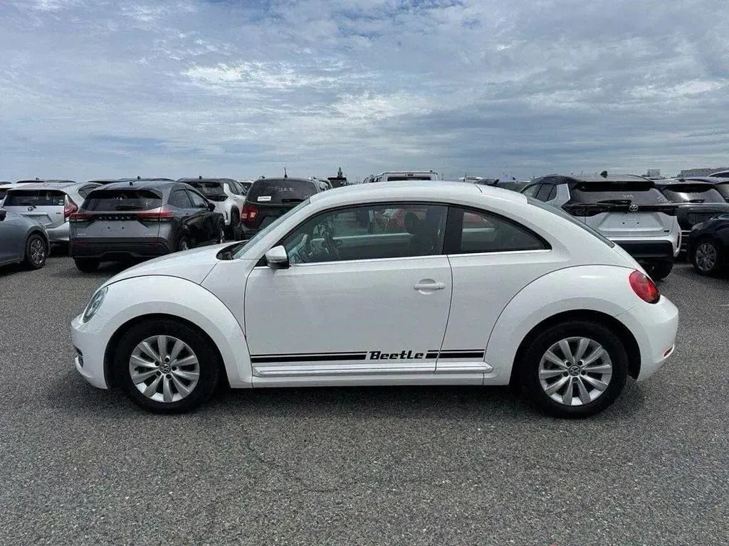 Used VW Beetle Design 105 HP (77 kW) 2013 Hatchback