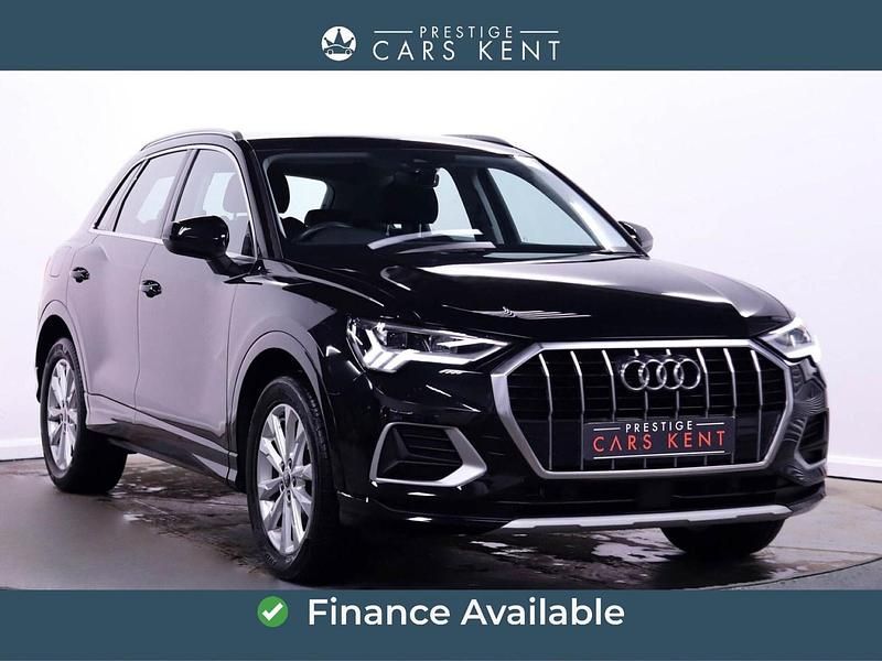 Begagnad Audi Q3 Sport 150 HK (110 kW) 2022 Svart SUV