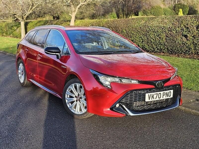 Used Toyota Corolla Sport 184 HP (135 kW) 2020 Red Estate