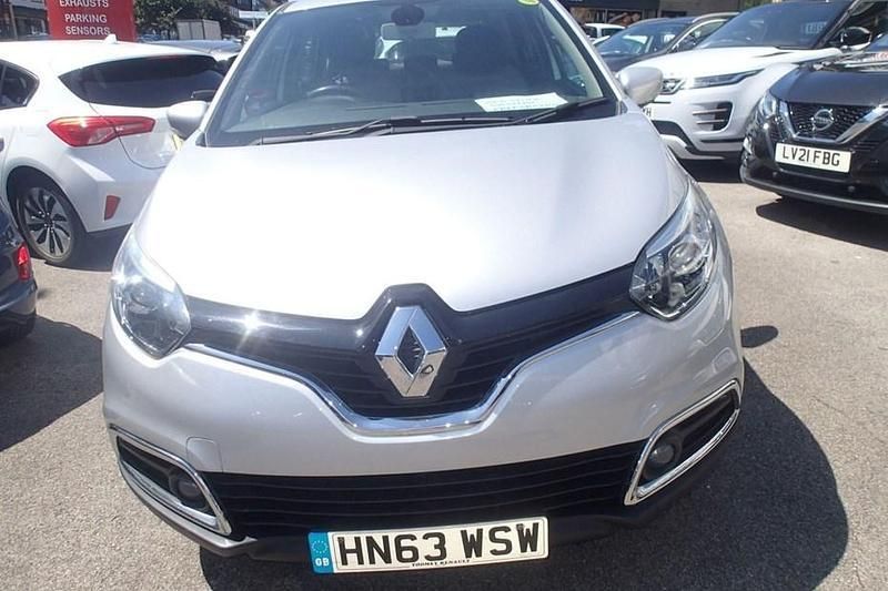 Silver Used 2013 Renault Captur Dynamique SUV | £5,495 (Fair price) - Image 1/1
